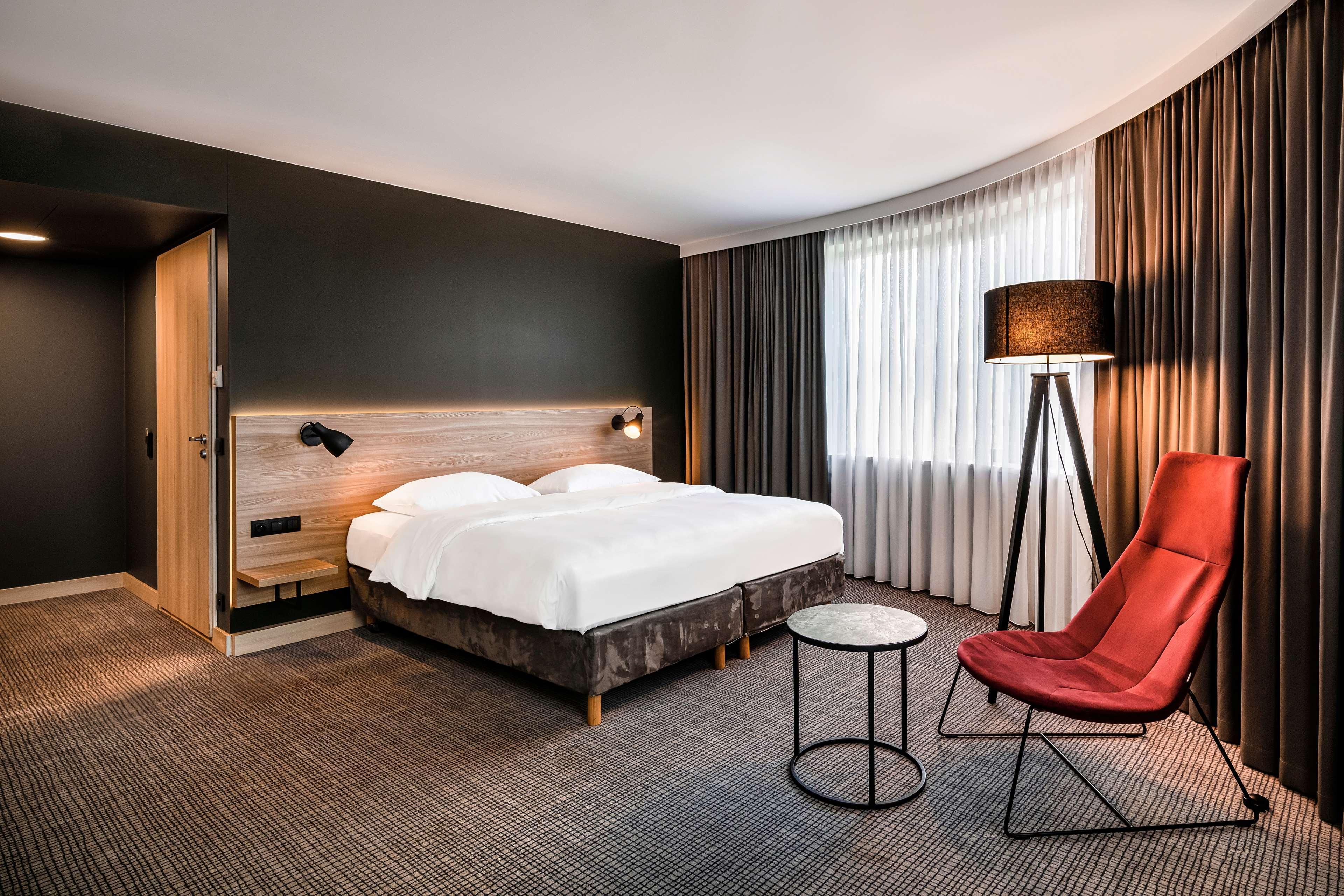 Park Inn By Radisson Cracovia Esterno foto