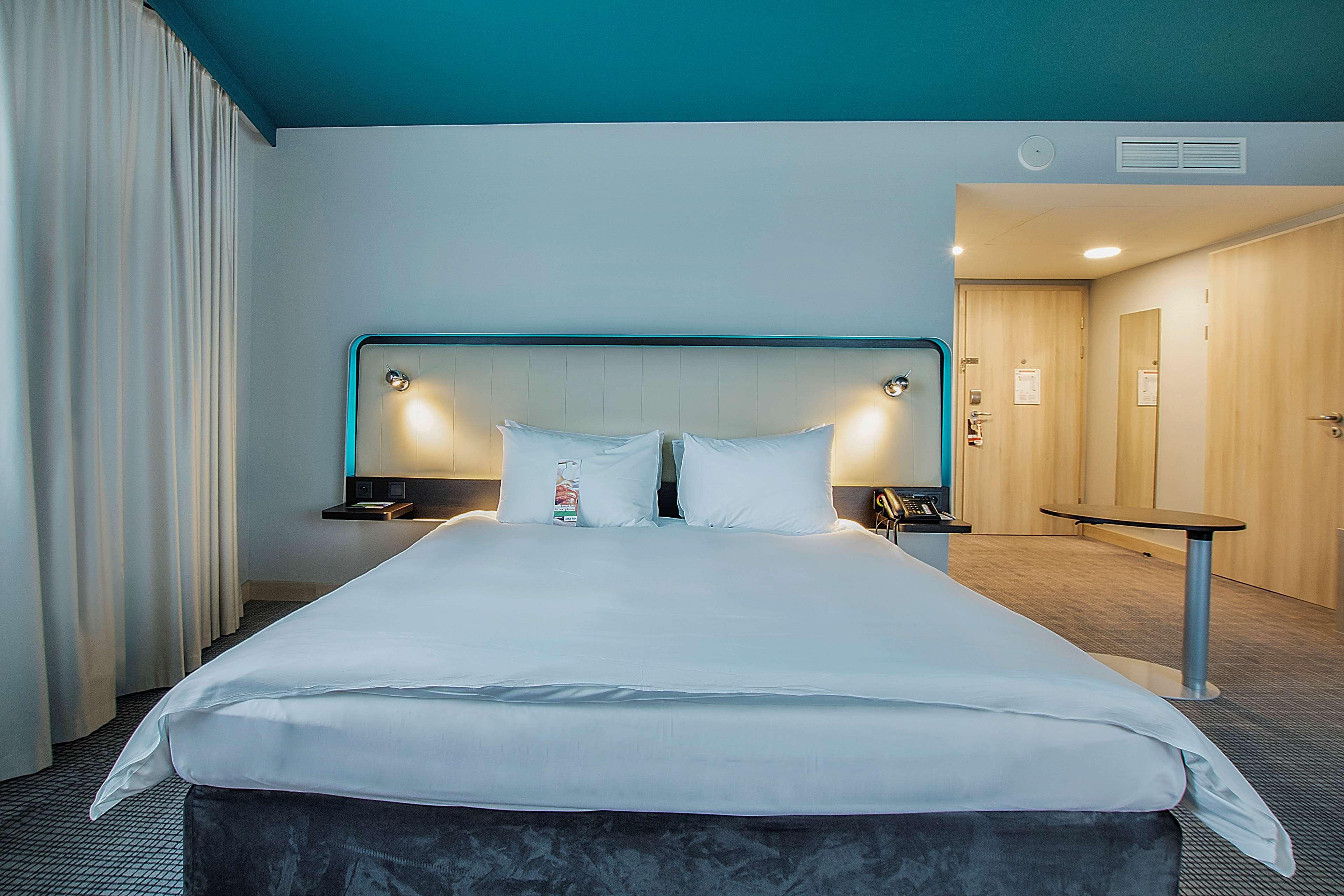 Park Inn By Radisson Cracovia Esterno foto