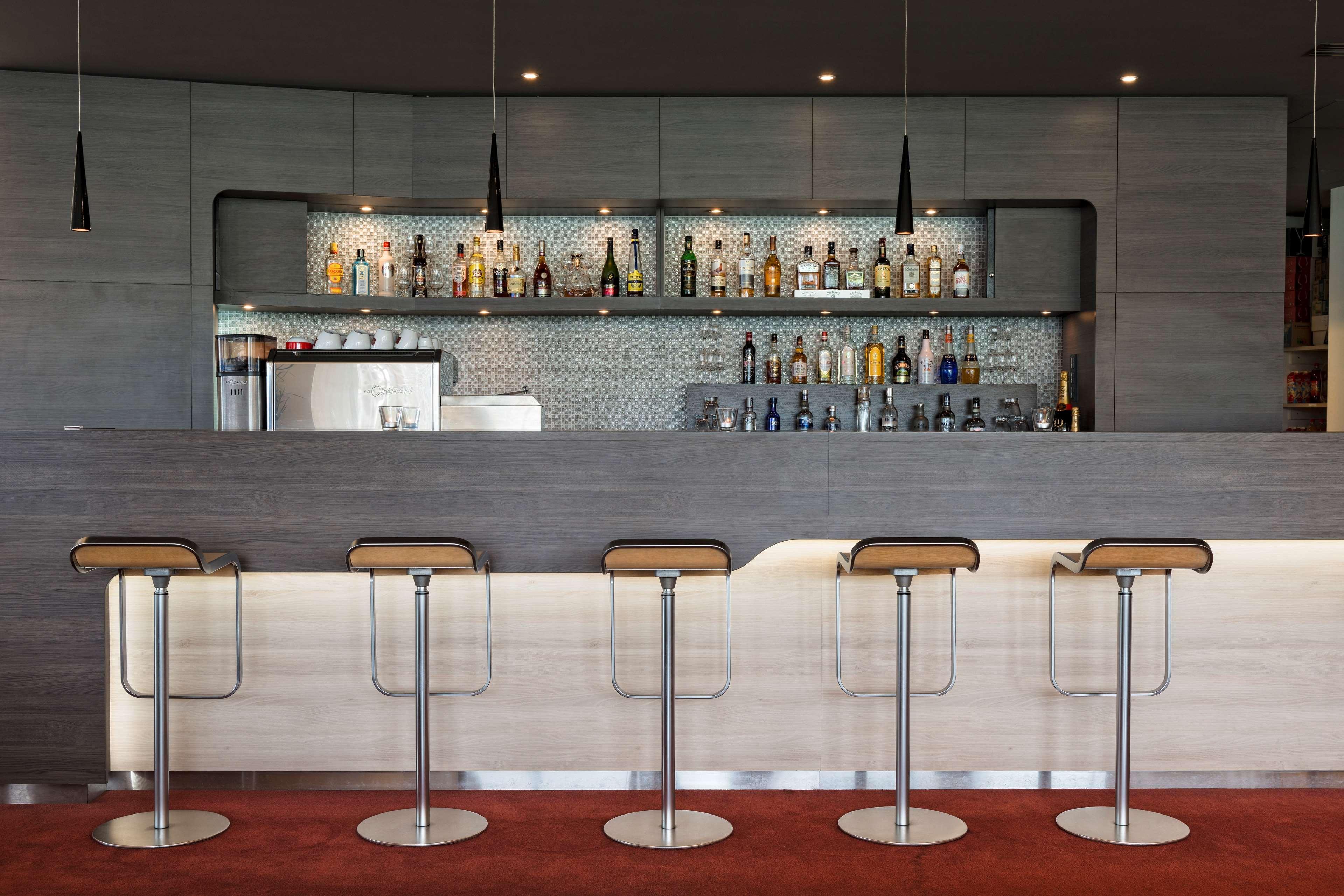 Park Inn By Radisson Cracovia Esterno foto