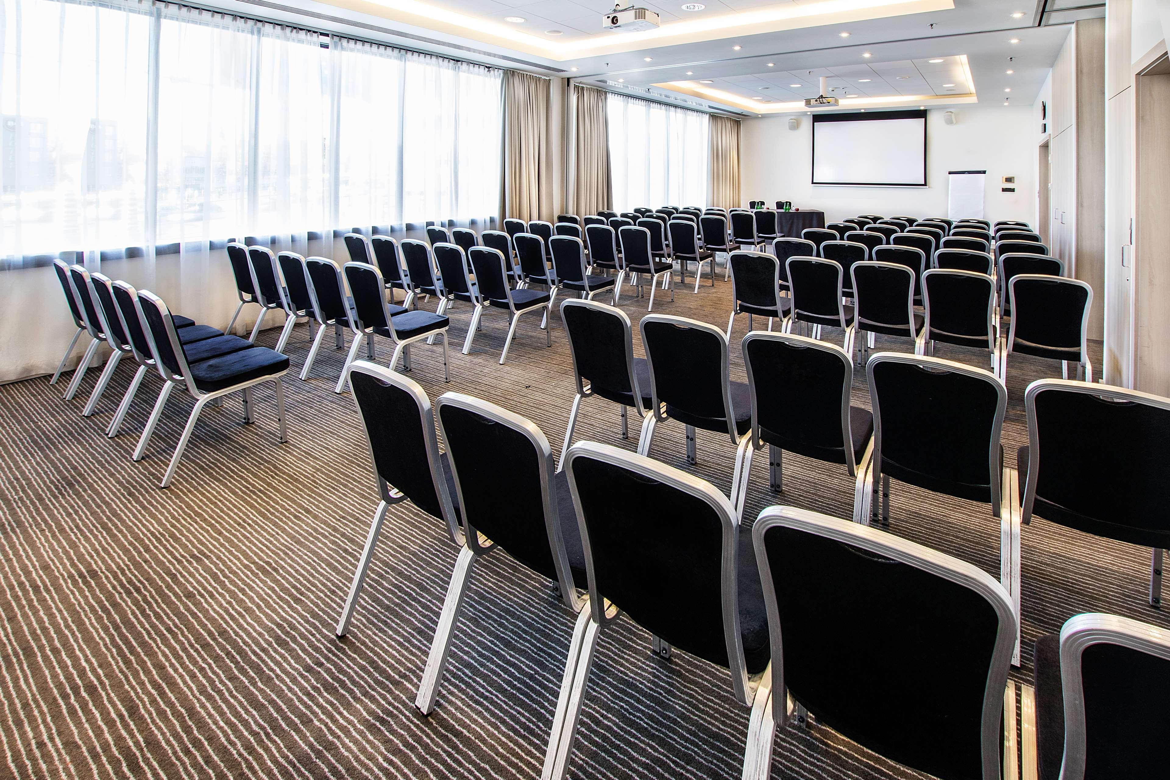 Park Inn By Radisson Cracovia Esterno foto