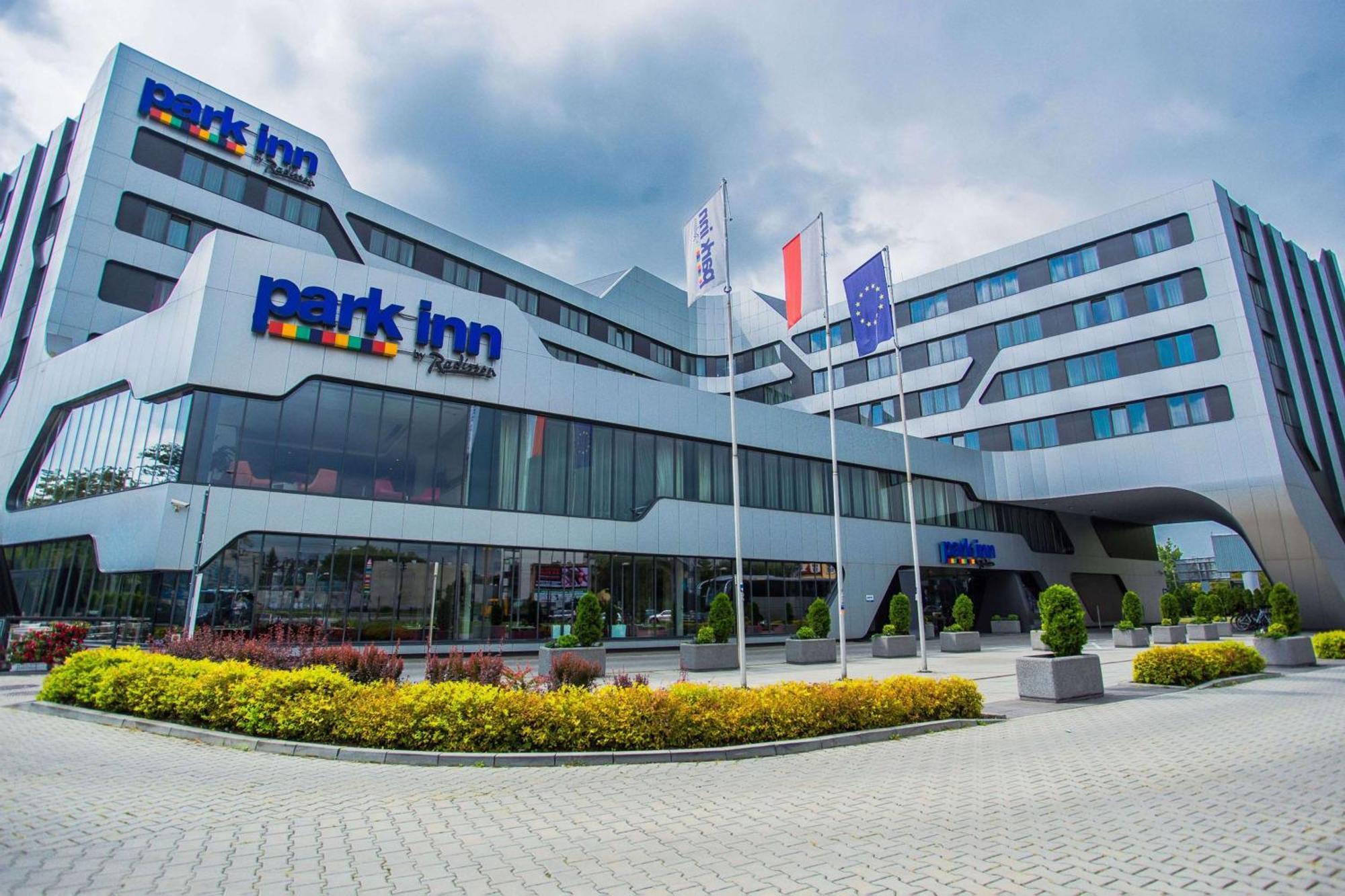 Park Inn By Radisson Cracovia Esterno foto